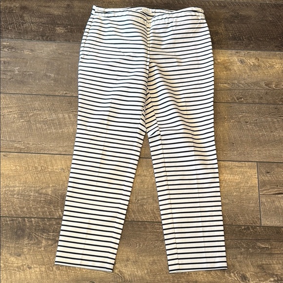 NWOT J.Jill  White & Black Striped Precision Stretch Pants Size 14 - Picture 1 of 8